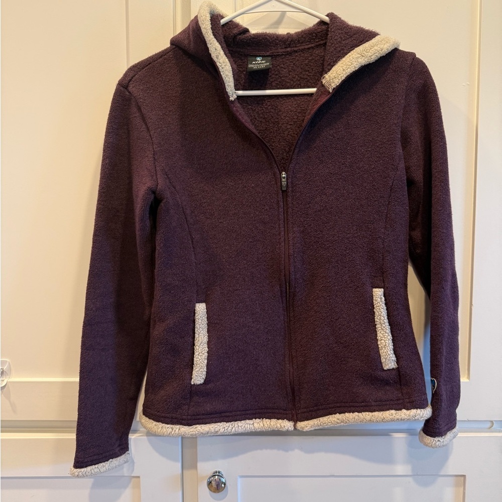 KUHL‎ purple girls Large/14 jacket with two front pockets